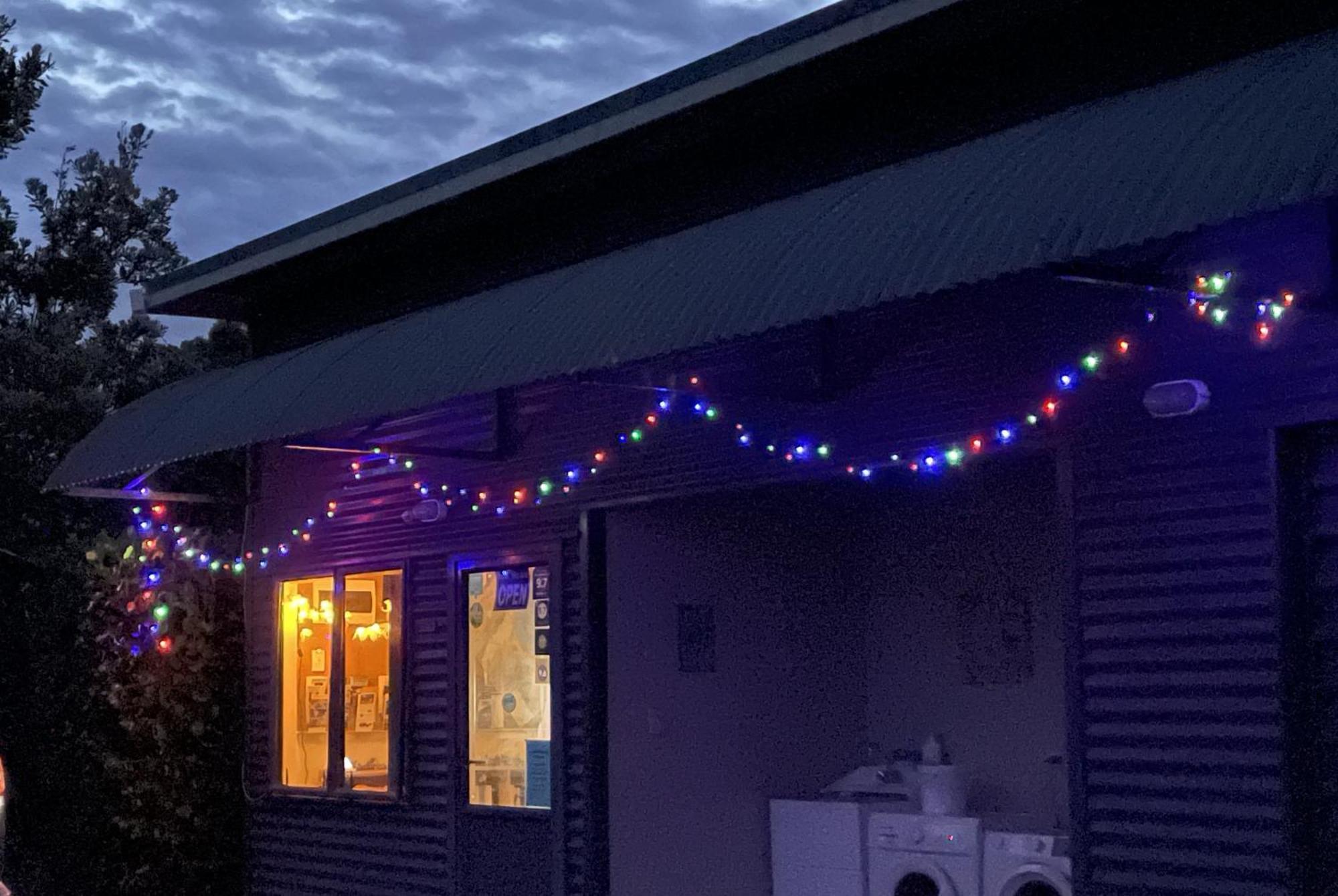 Patons Rock Beach Villas Takaka Exterior photo